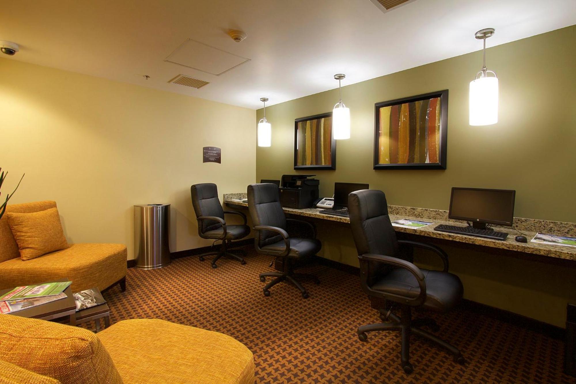 Staybridge Suites Chihuahua By Ihg Экстерьер фото