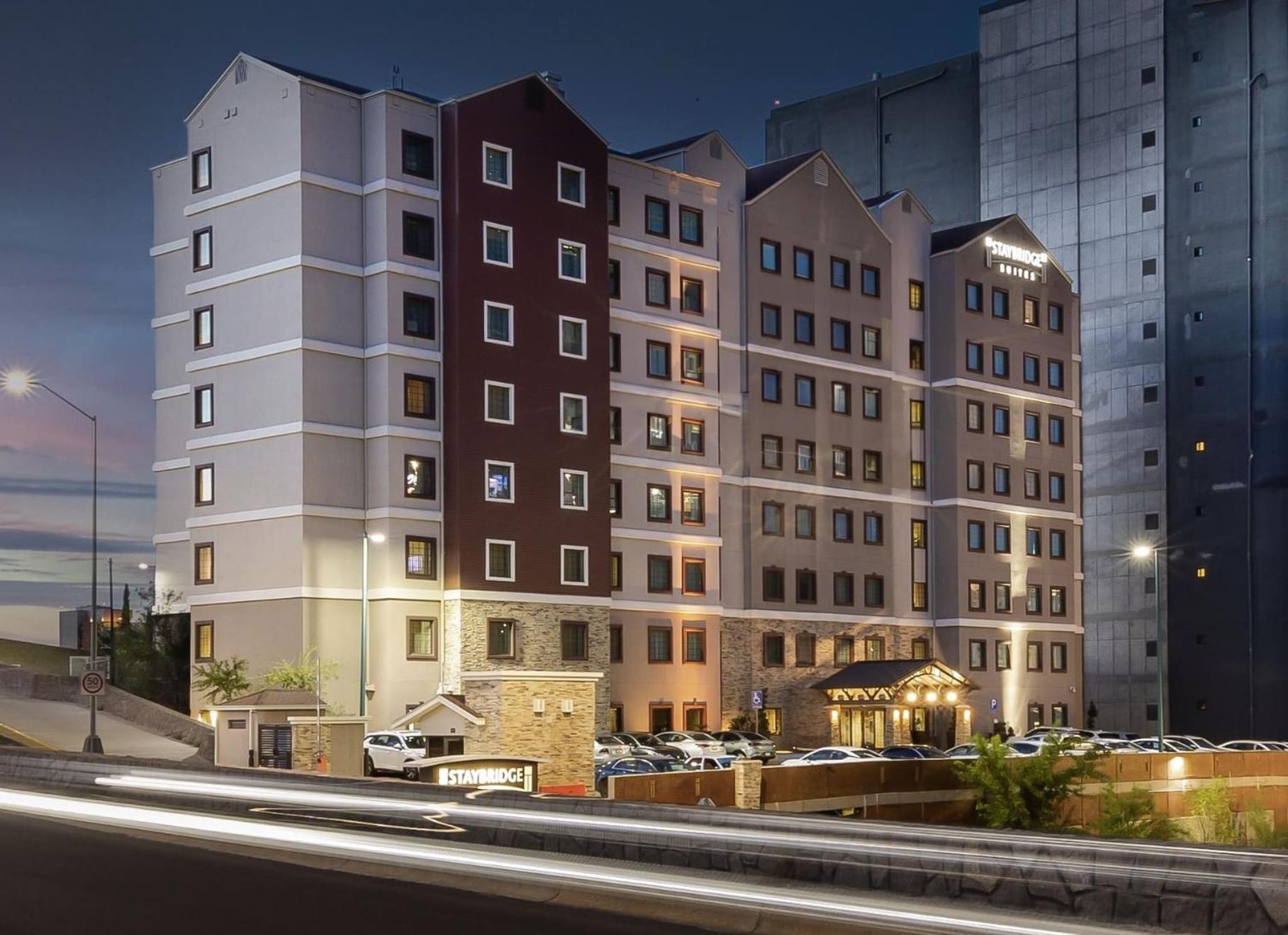 Staybridge Suites Chihuahua By Ihg Экстерьер фото